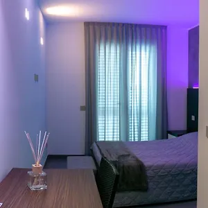 https://brigante-suites.riccione-hotels.org